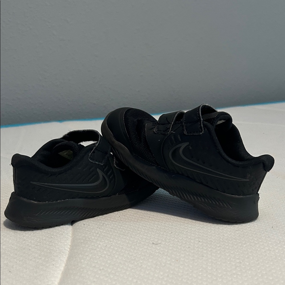 Nike Kids Black Sneakers